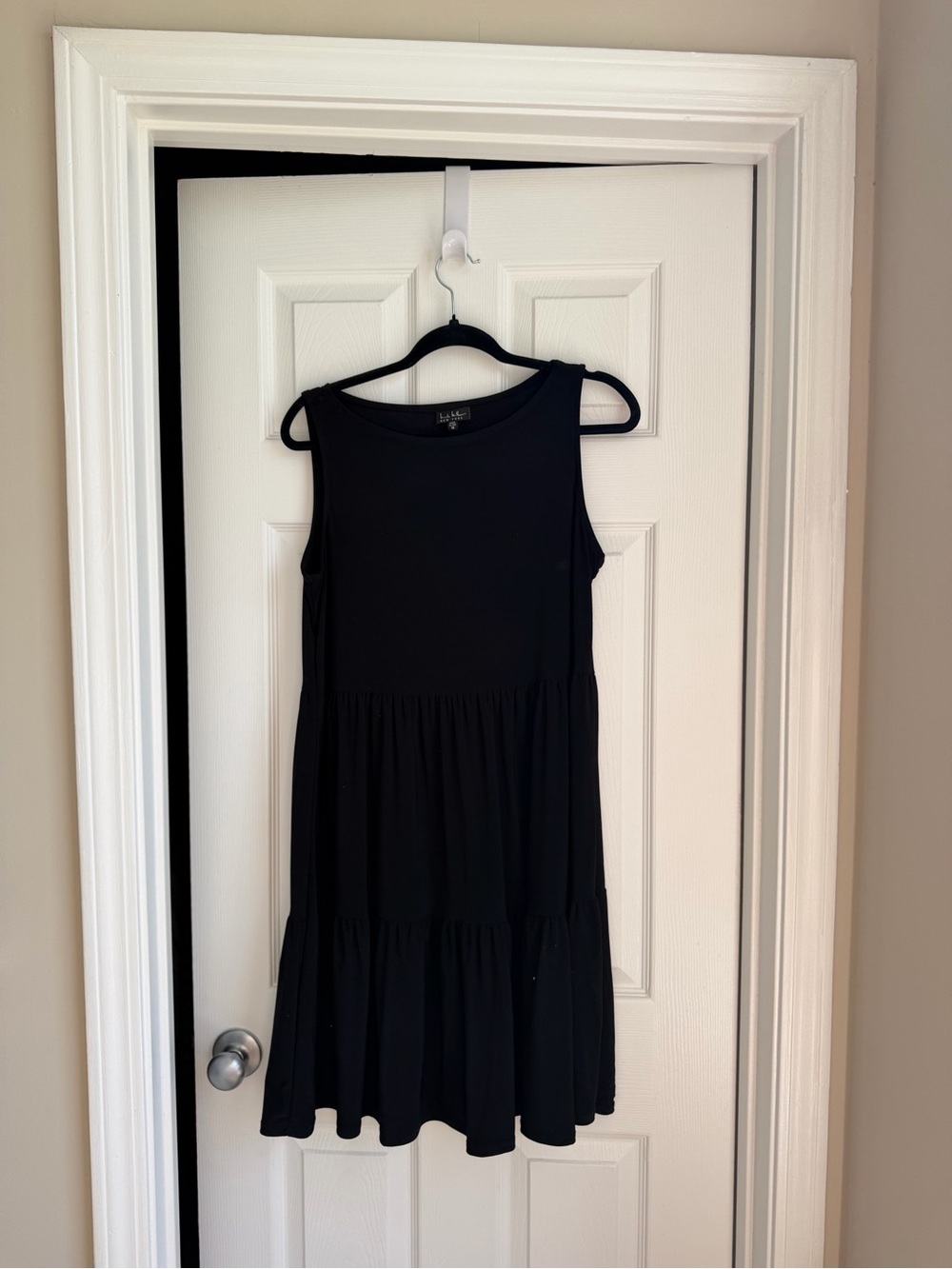 Nicole Miller Black Sleeveless Tiered Mini Dress